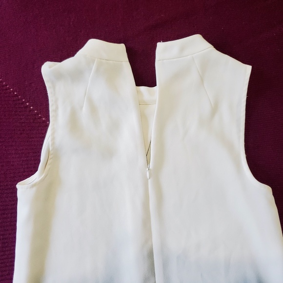 Ann Taylor White Dressy Tank - Picture 9 of 10